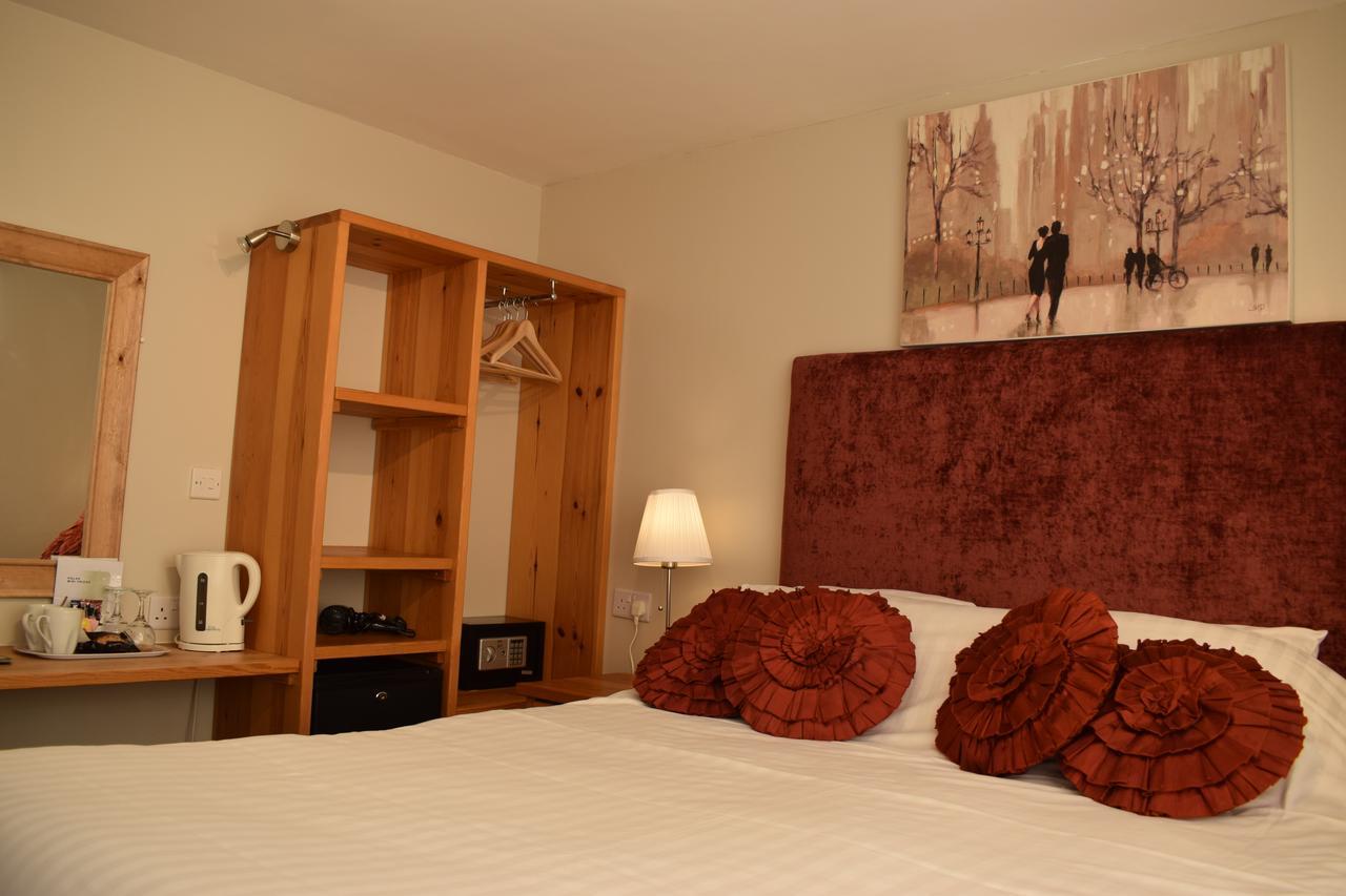 Castle Green Bed And Breakfast Ashbourne  Bagian luar foto