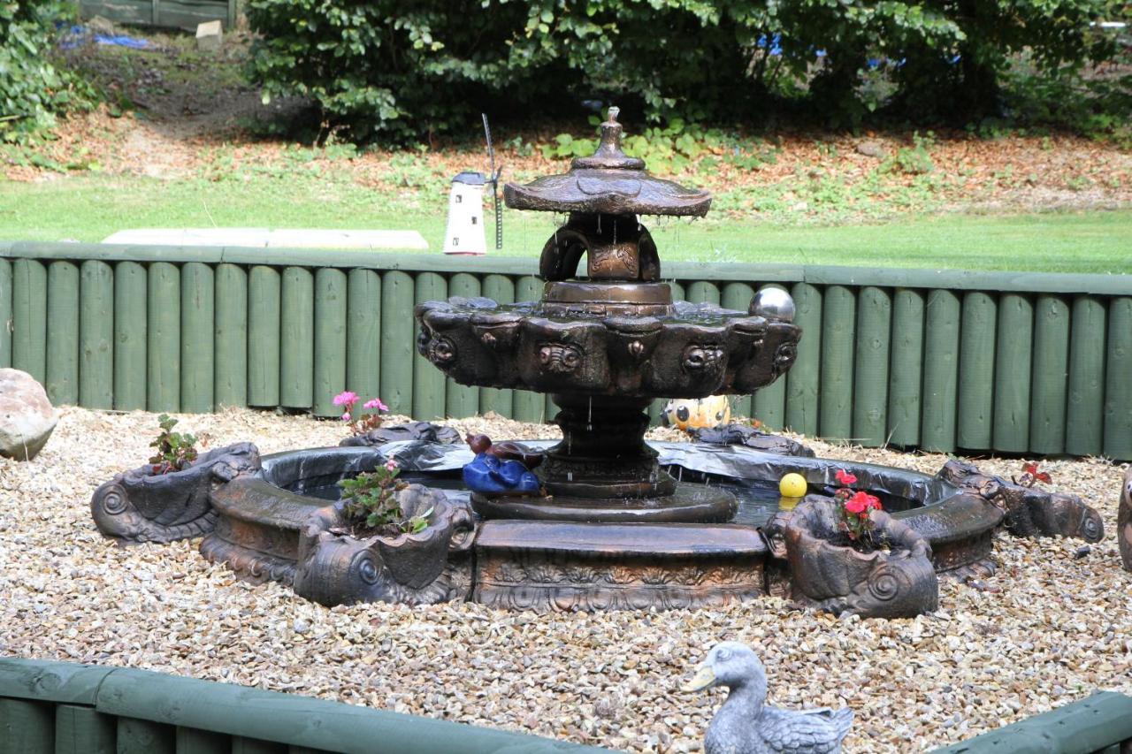 Castle Green Bed And Breakfast Ashbourne  Bagian luar foto